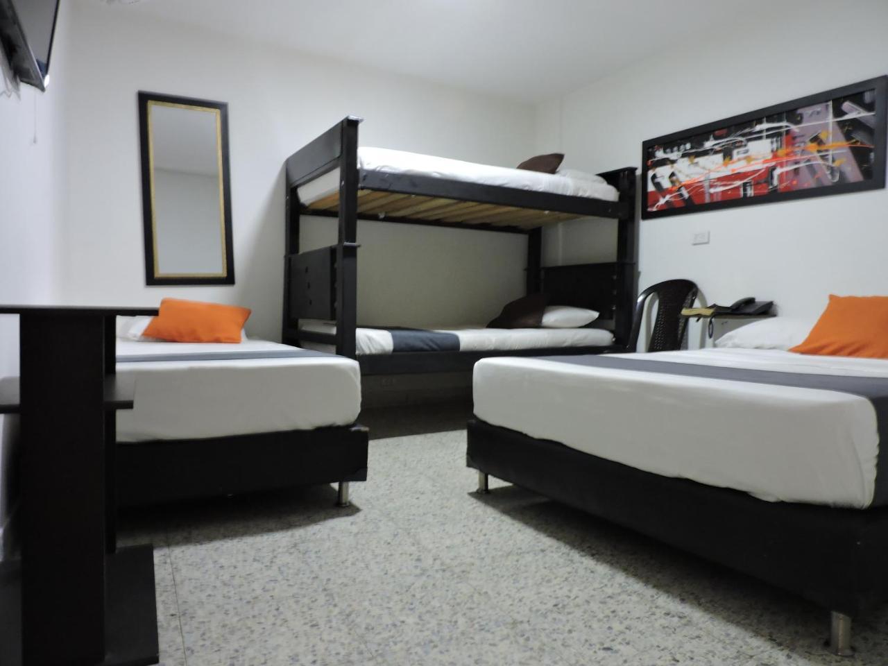 Hotel Jc 43 Medellín Extérieur photo