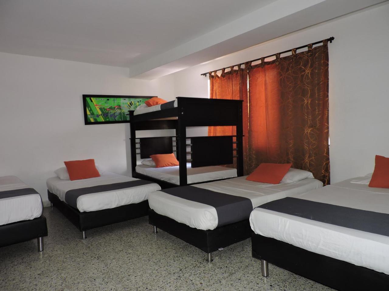 Hotel Jc 43 Medellín Extérieur photo