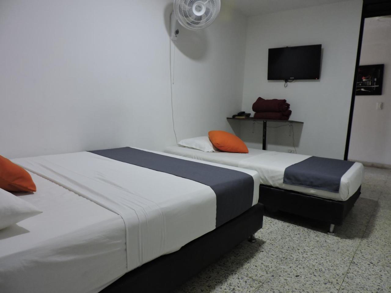 Hotel Jc 43 Medellín Extérieur photo