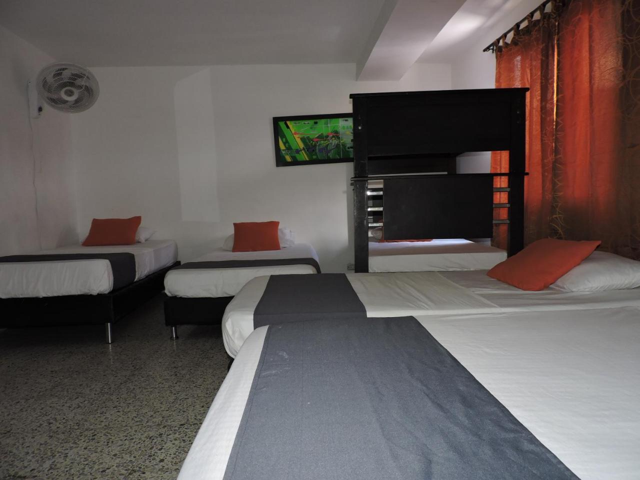 Hotel Jc 43 Medellín Extérieur photo