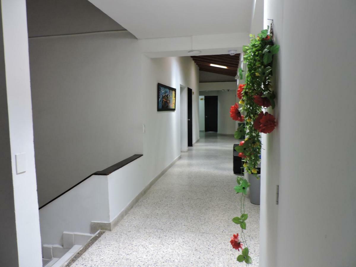 Hotel Jc 43 Medellín Extérieur photo